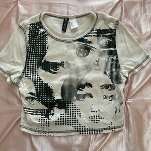 H&M Divided Cream and Green Graphic Tee